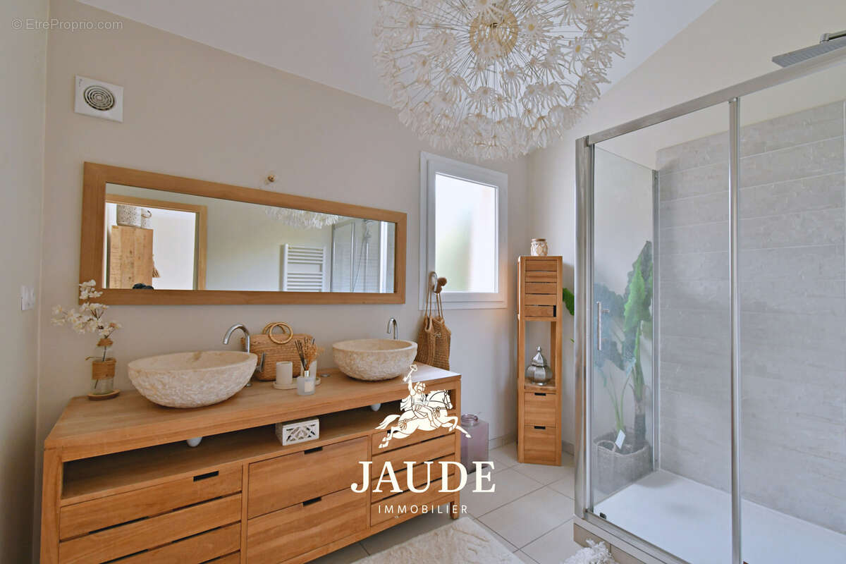 Maison à COURNON-D'AUVERGNE