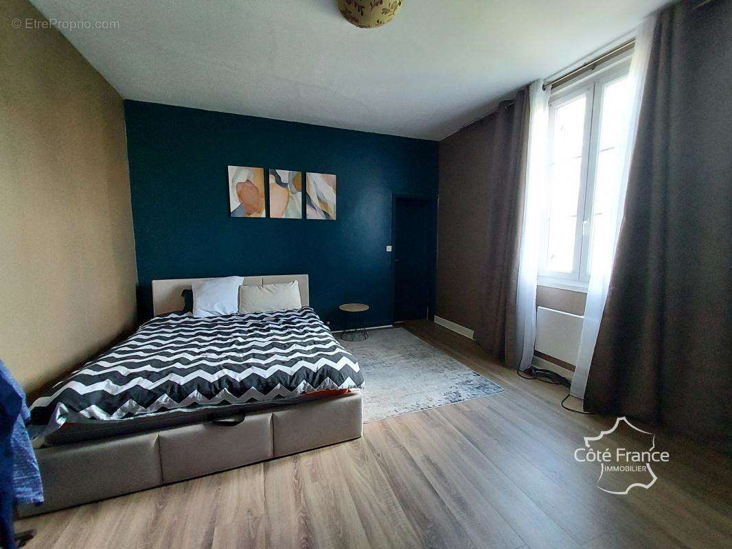 Maison à SAINTE-TERRE