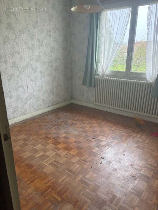 Maison à ROSNY-SUR-SEINE