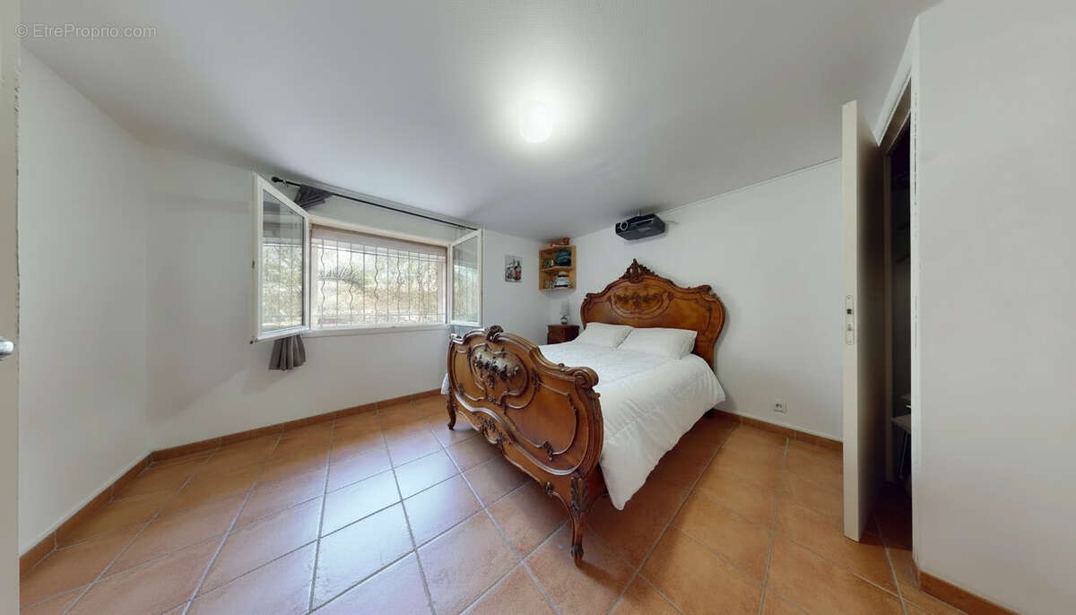 Maison à FREJUS