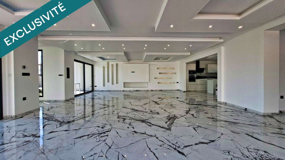 Photo 4 - Maison à PIA