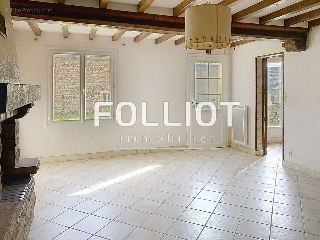 Maison à SAINT-SAMSON-DE-BONFOSSE