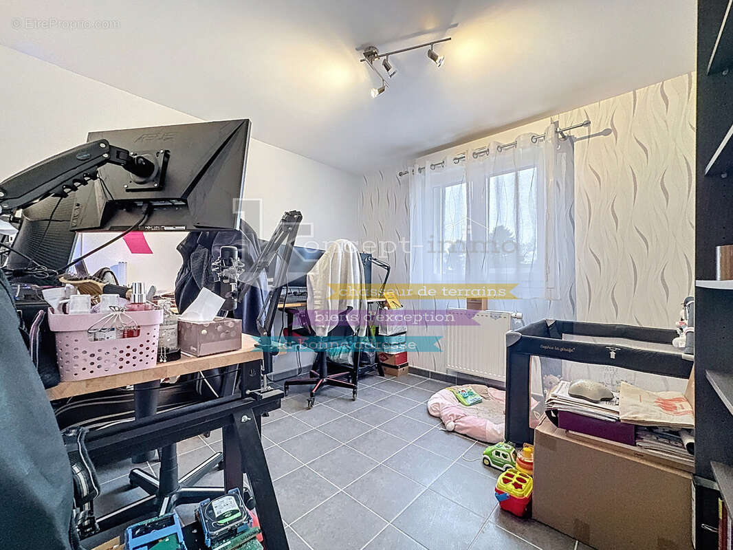 n°6 - Maison à WAVIGNIES