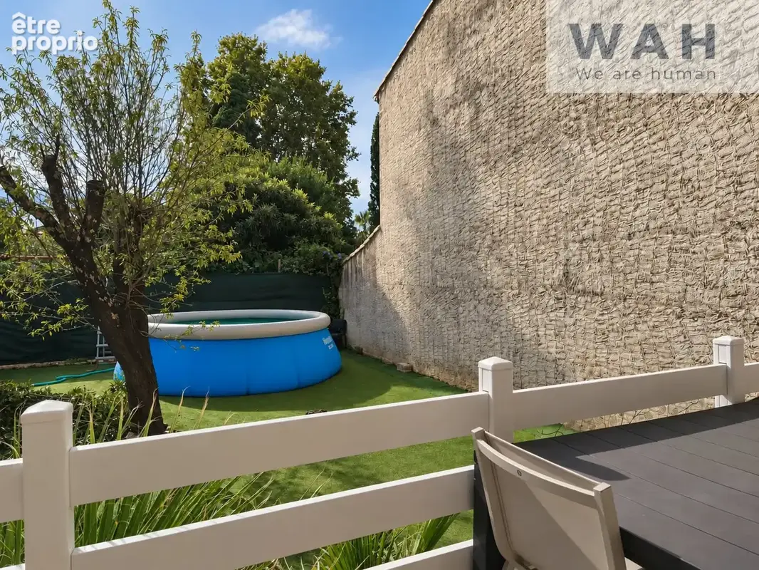 Maison t6 divisee en 2 appartements avec jardin terrasse et garage - 34400 lunel - photo 8