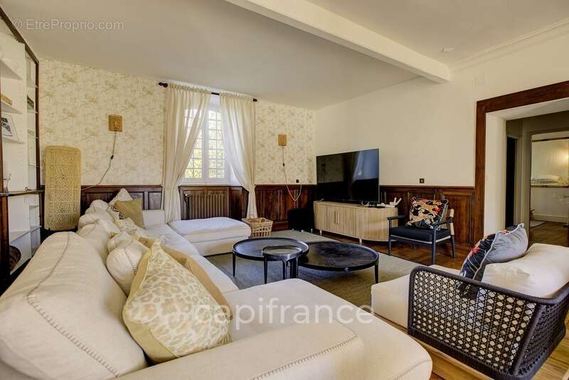 Propriete de caractère à vendre 17 pièces proche de Martel - photo 9