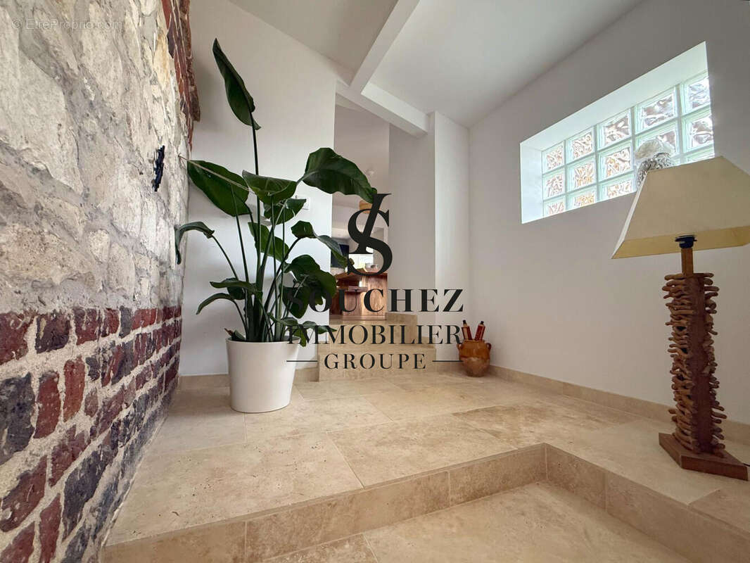 Maison à ANZIN-SAINT-AUBIN