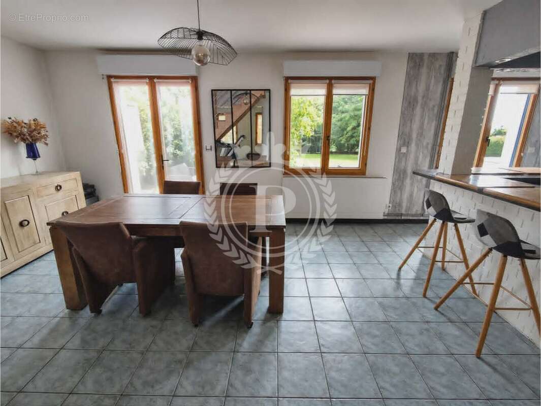 Maison à GOUY-SERVINS