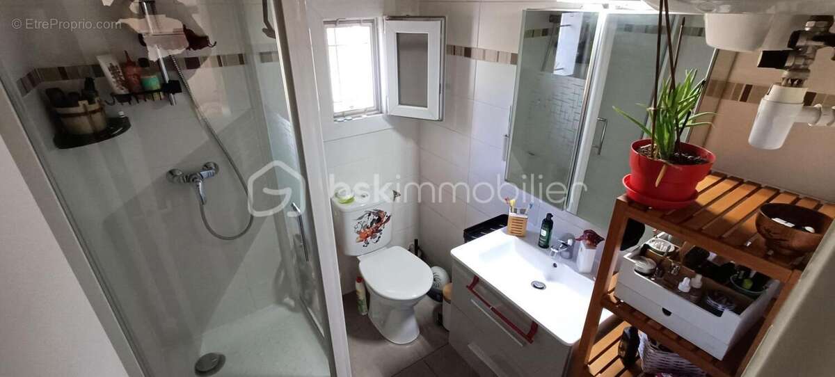 Appartement à CARQUEIRANNE