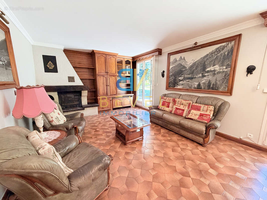 Maison à VILLARGONDRAN