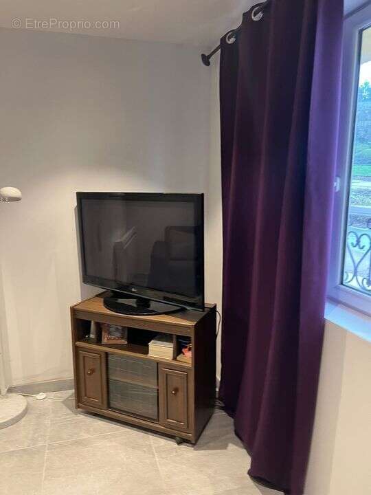 Maison à MONTREUIL-AUX-LIONS