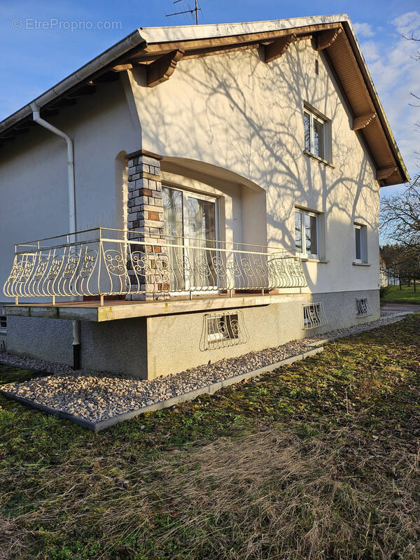 Maison à DANNEMARIE