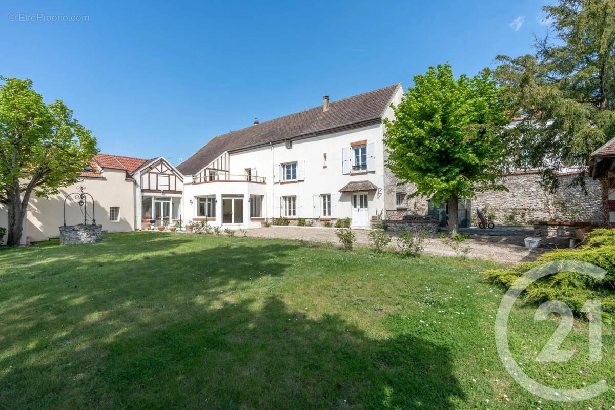 Maison à DAMPMART