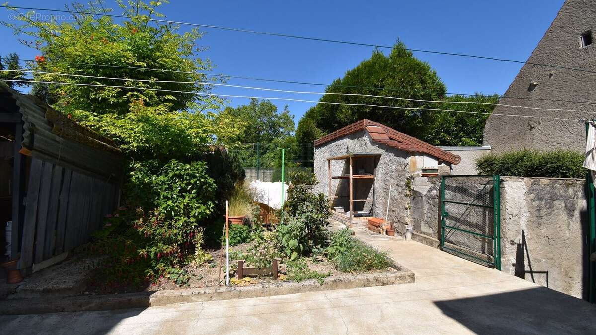 Maison à LE VERNET