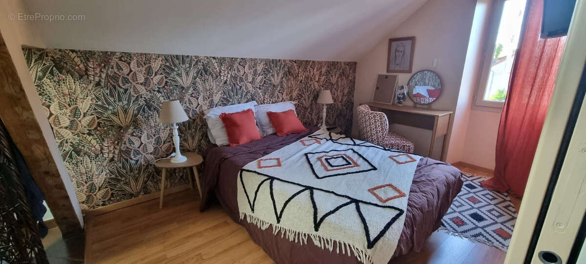 Maison à PARAY-LE-MONIAL