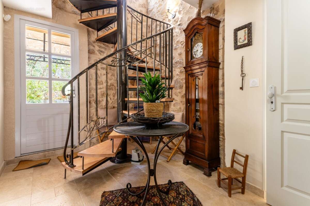Maison à QUARANTE