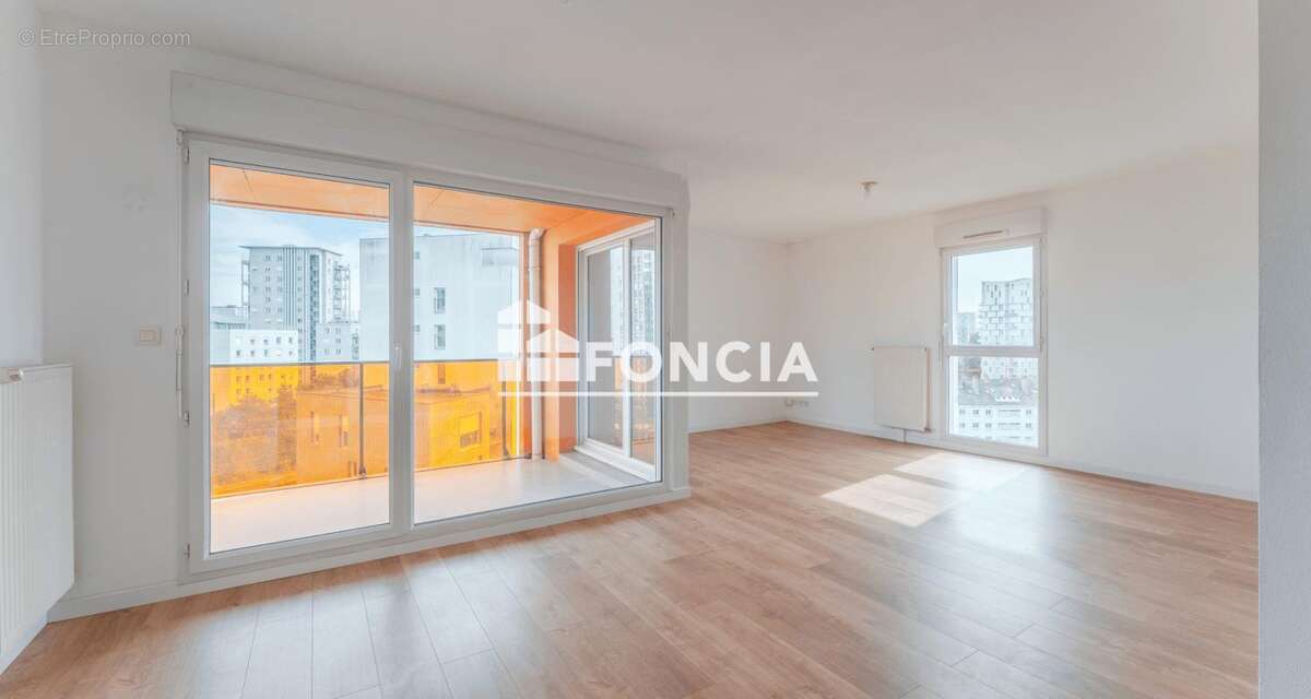Appartement à NANTES
