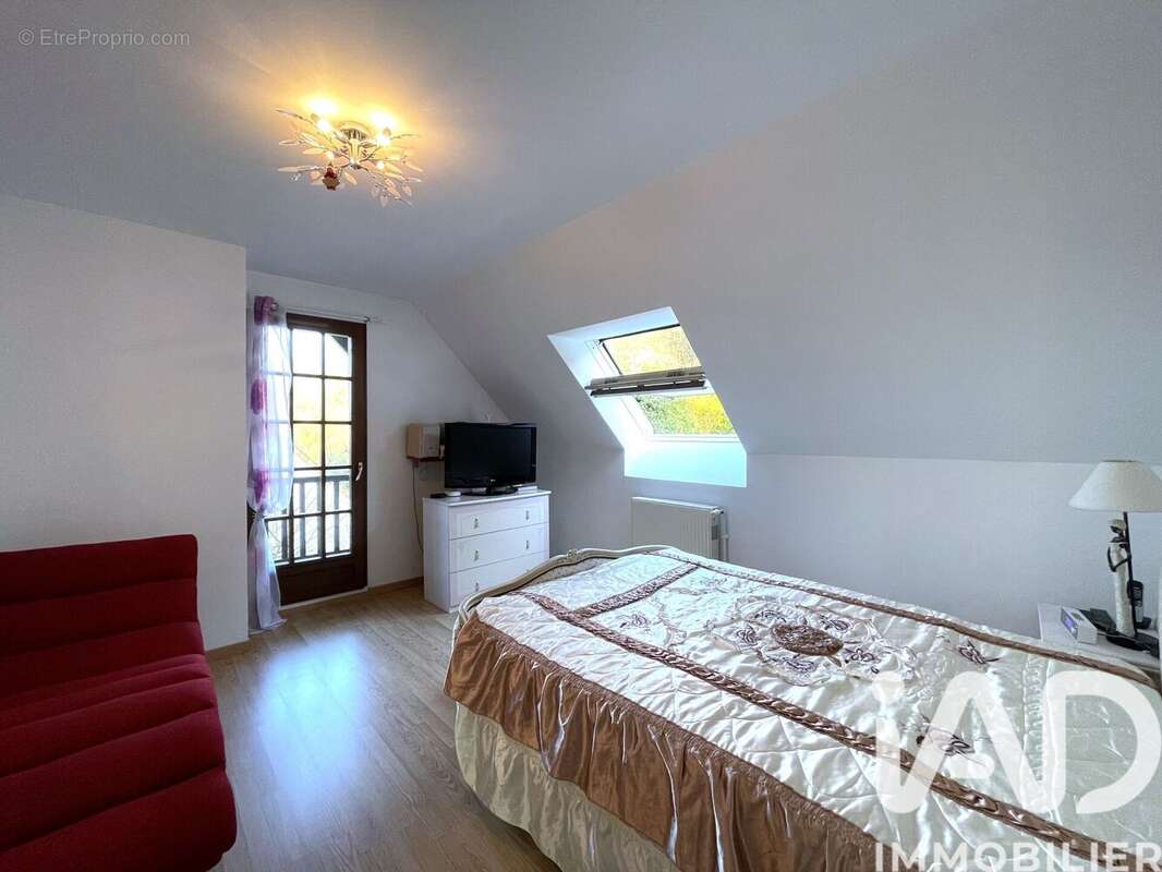 Photo 8 - Maison à SAINT-LEGER-DU-BOURG-DENIS