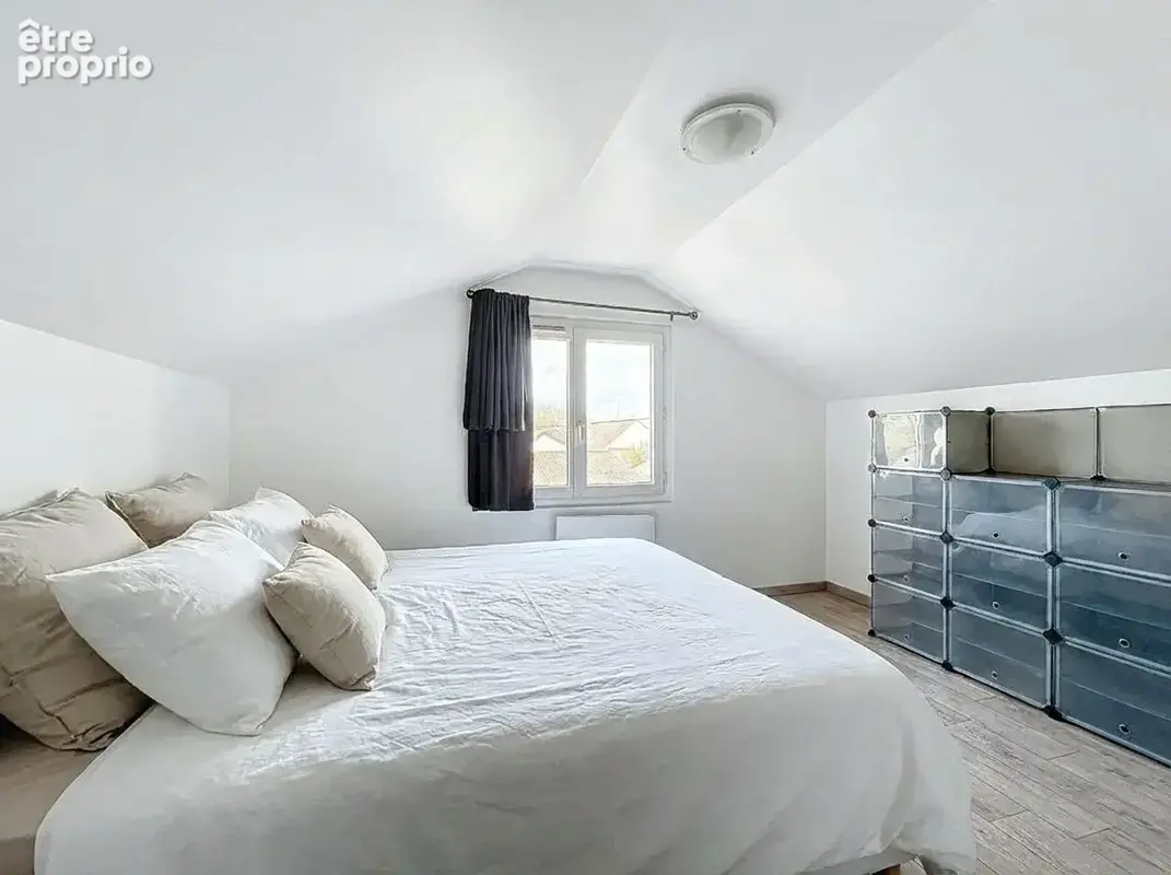 Maison 85 m² à Saint-Denis  - photo 4