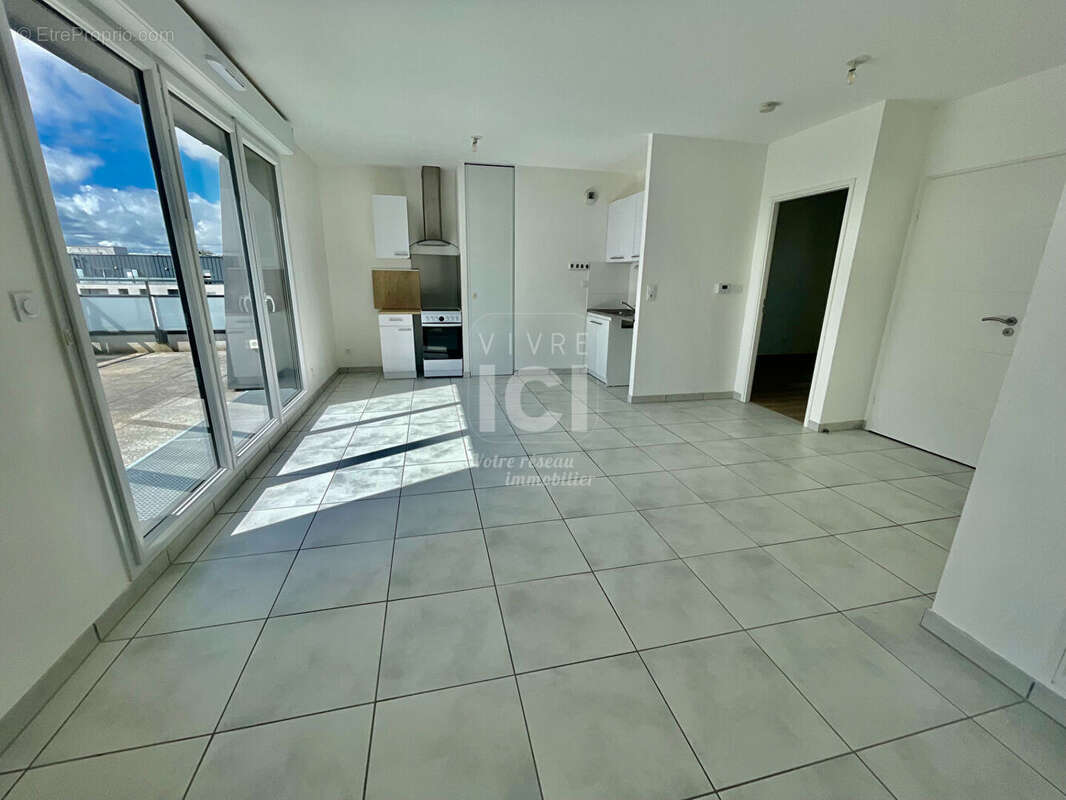 Appartement à TREILLIERES