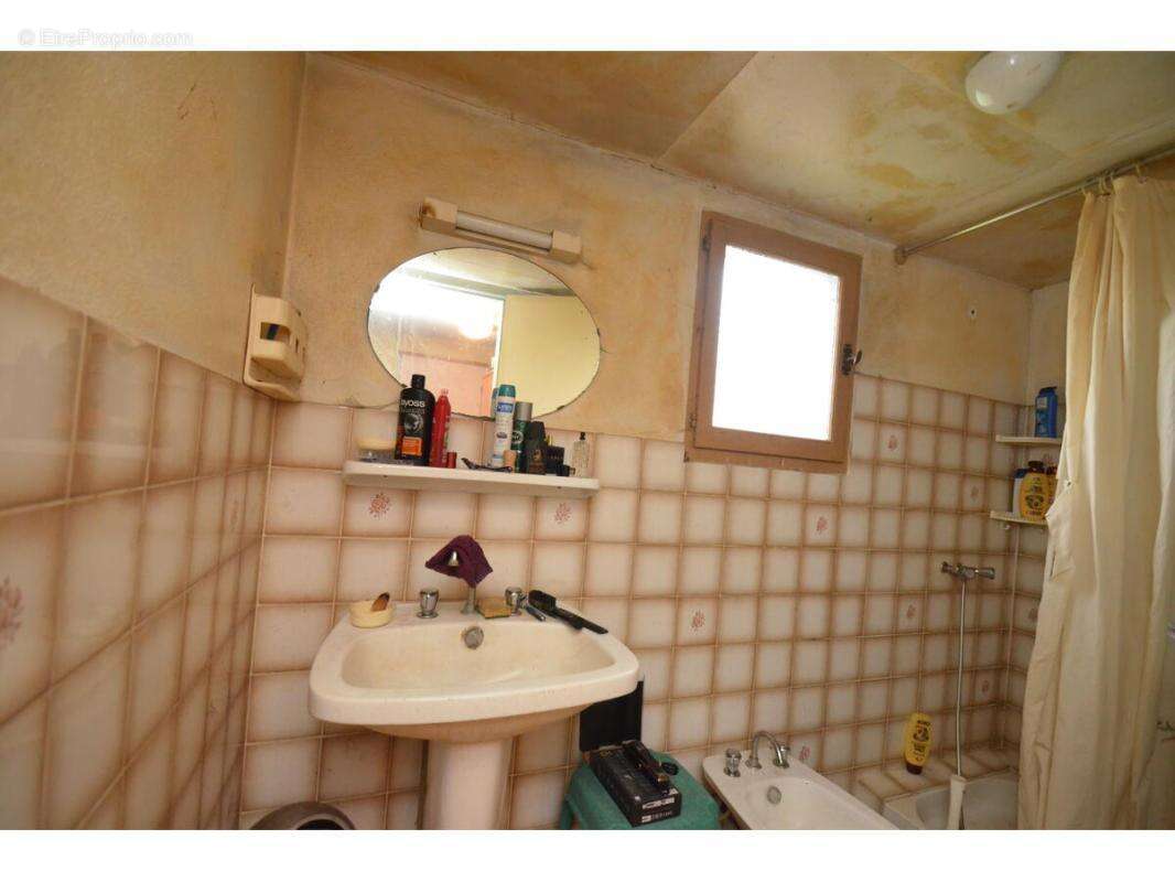 Maison 67 m² à Montpon-Menesterol  - photo 6