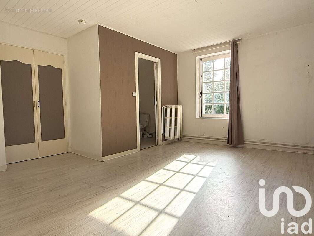 Photo 6 - Maison à MERVENT