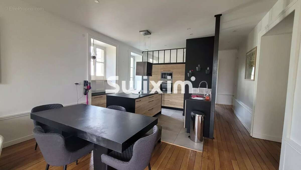 Appartement 112 m² à Lons-Le-Saunier  - photo 13