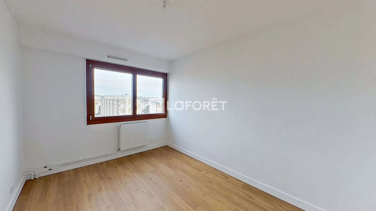 Appartement à LYON-8E