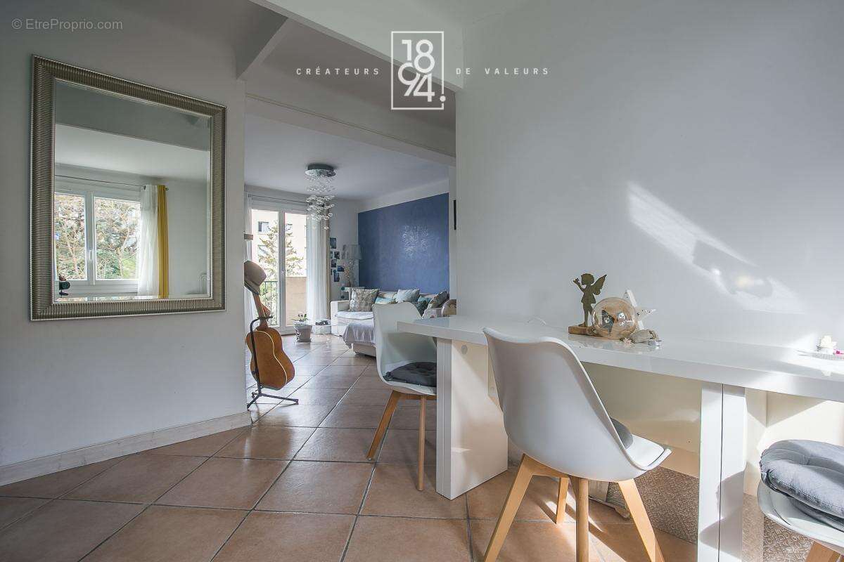Appartement à MARSEILLE-13E