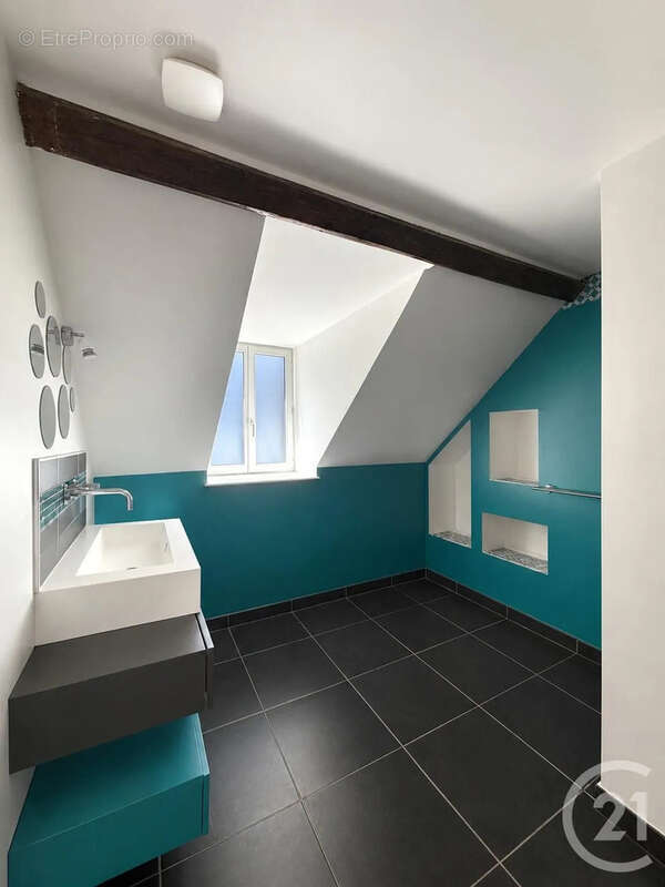 Maison à MOULINS