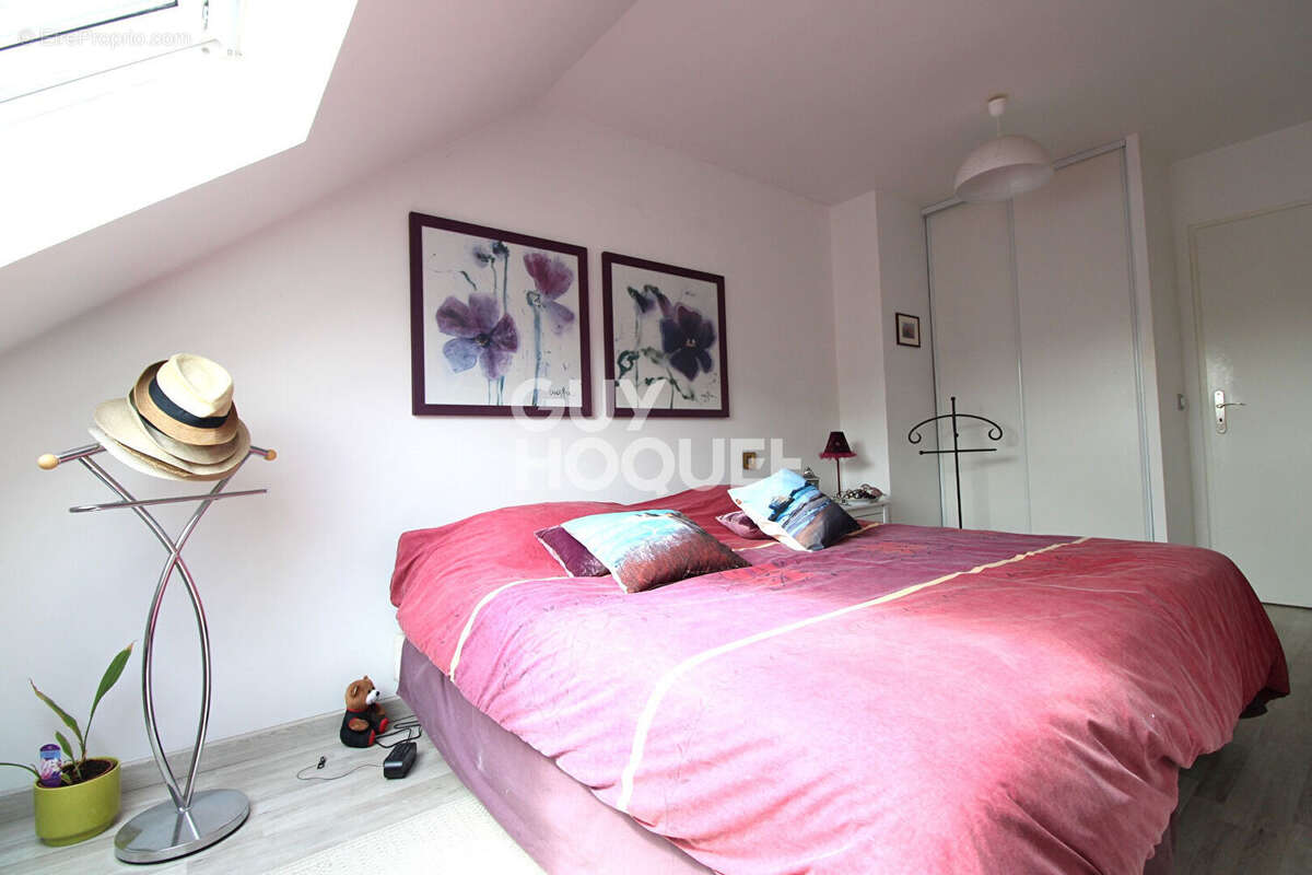 Appartement à OZOIR-LA-FERRIERE