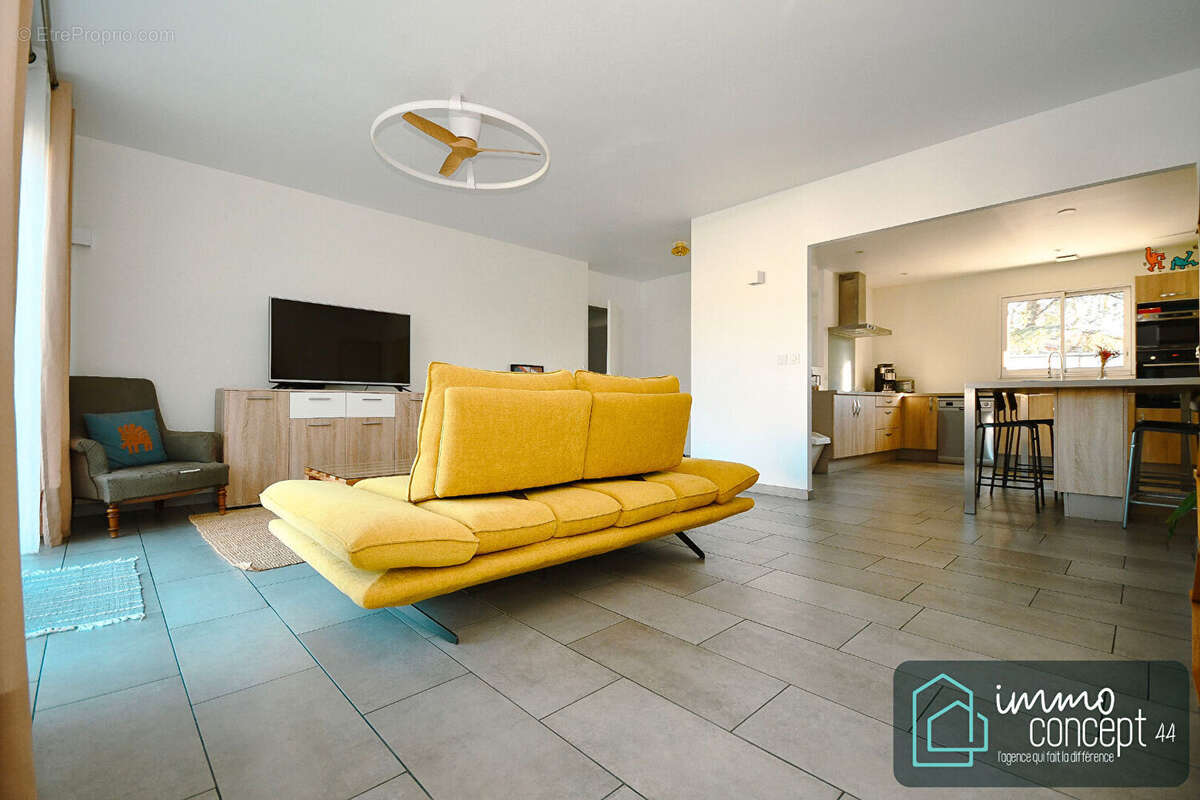 Maison à SAINT-AIGNAN-GRANDLIEU