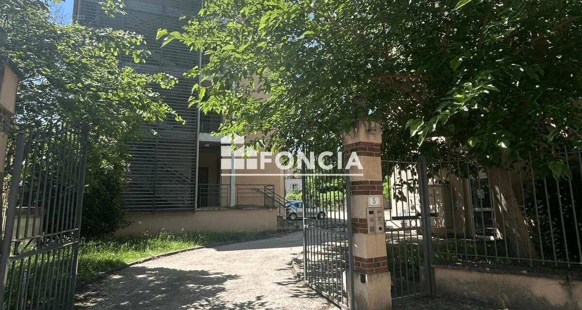 Appartement duplex basse ville - photo 7