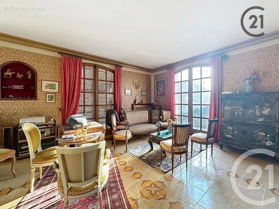 Maison à SAINT-ANDRE-LES-VERGERS