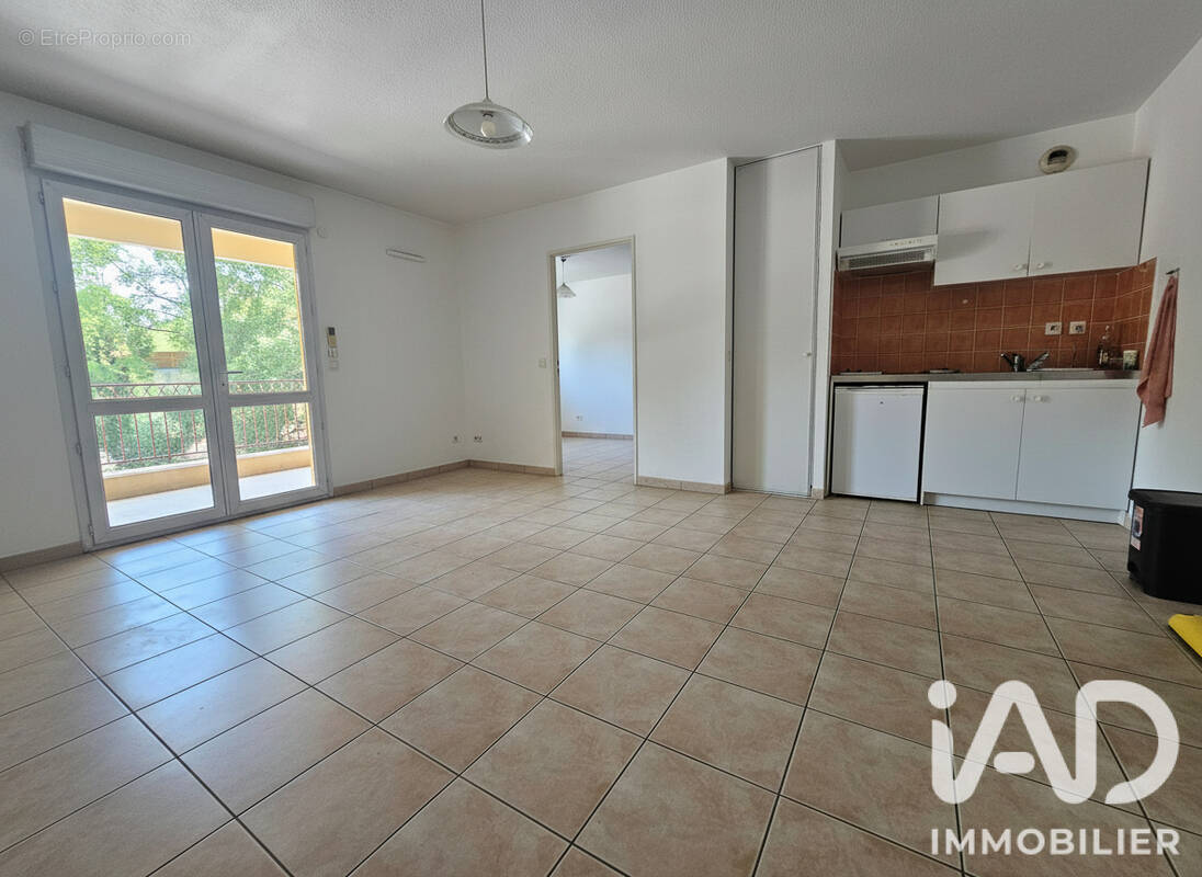 Photo 1 - Appartement à LA DESTROUSSE