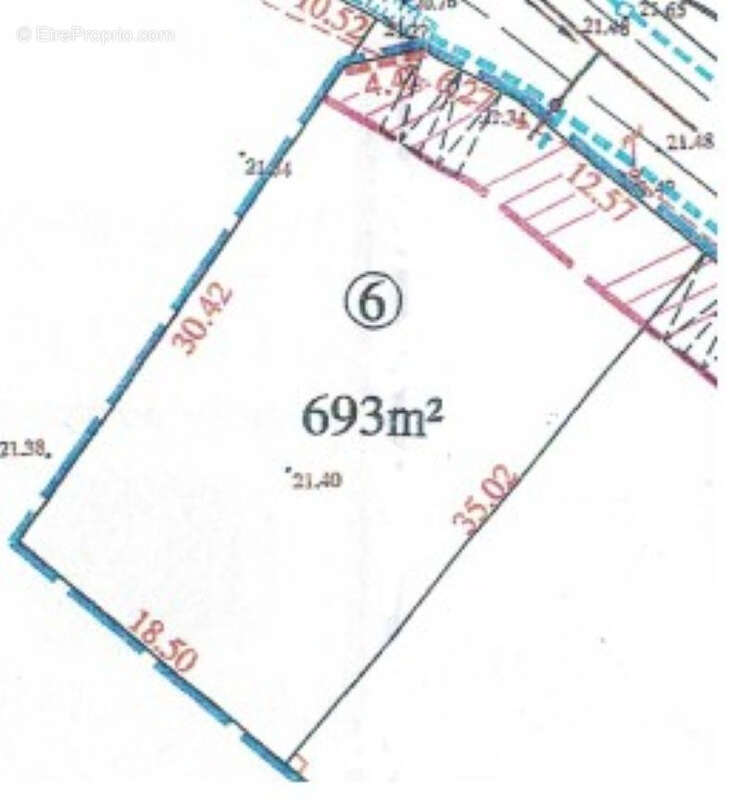Terrain à COMMEQUIERS
