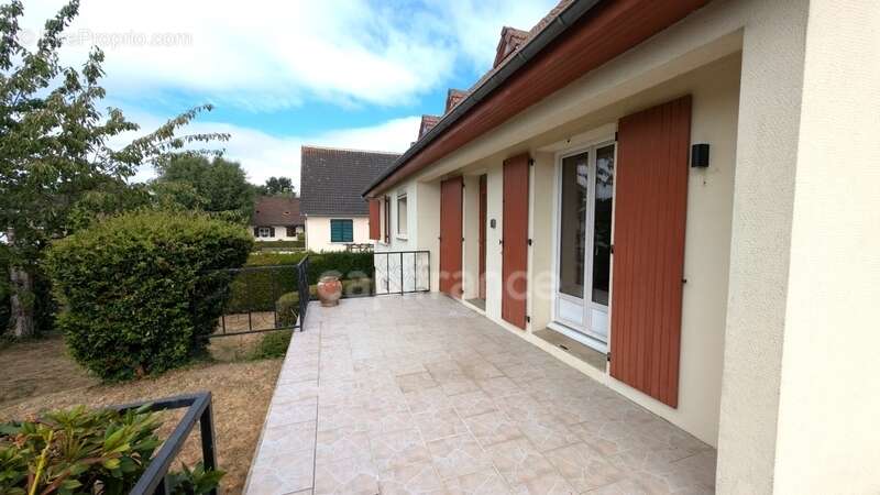 Maison à vendre 6 pièces 130m2 - sous-sol total - quartier recherché à NOGENT LE ROTROU (28) - photo 8