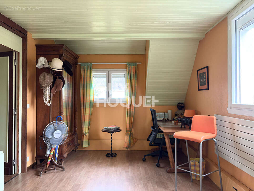 Maison à SAINTRY-SUR-SEINE