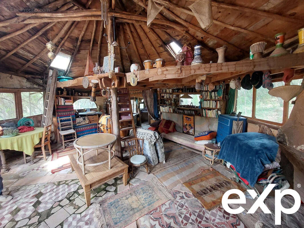 Maison à GENERARGUES