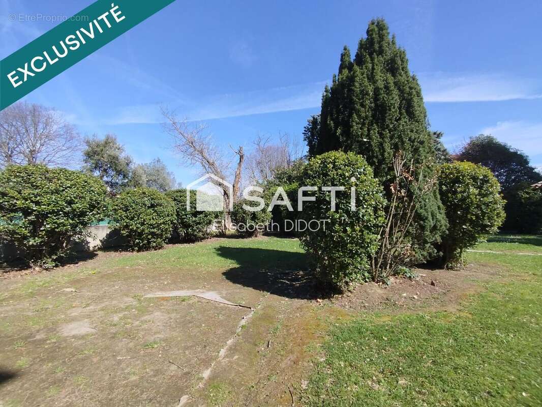 Photo 4 - Terrain à SAINT-ORENS-DE-GAMEVILLE