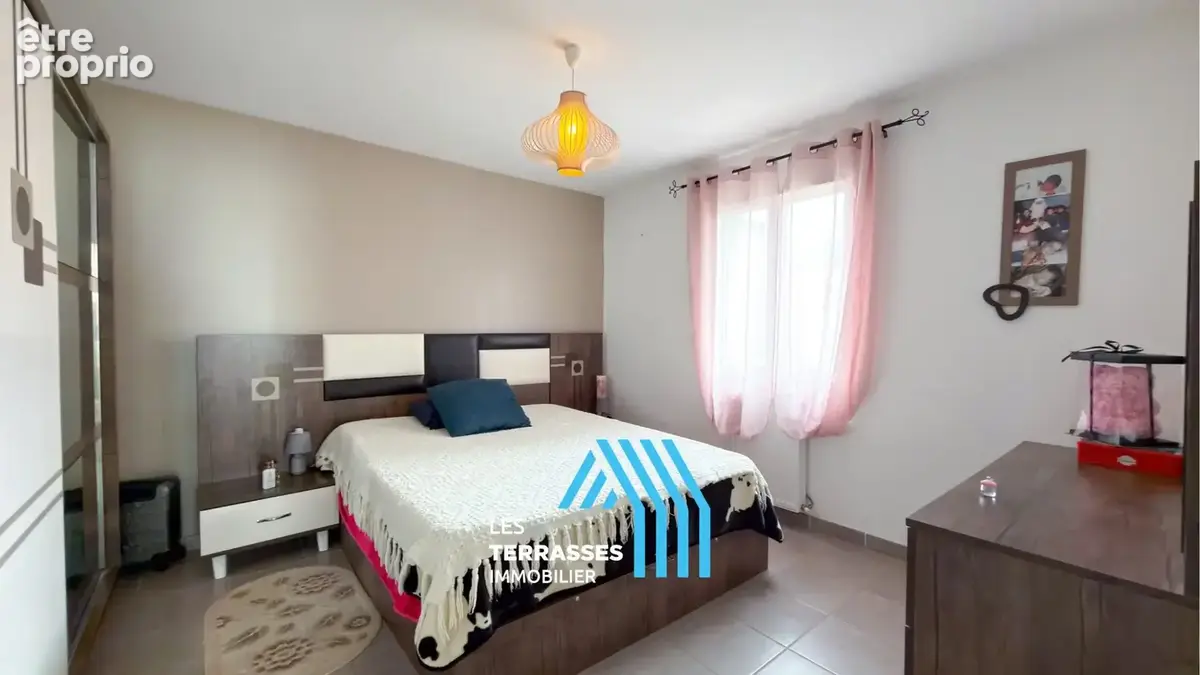 Maison 102 m² à La Coucourde  - photo 9