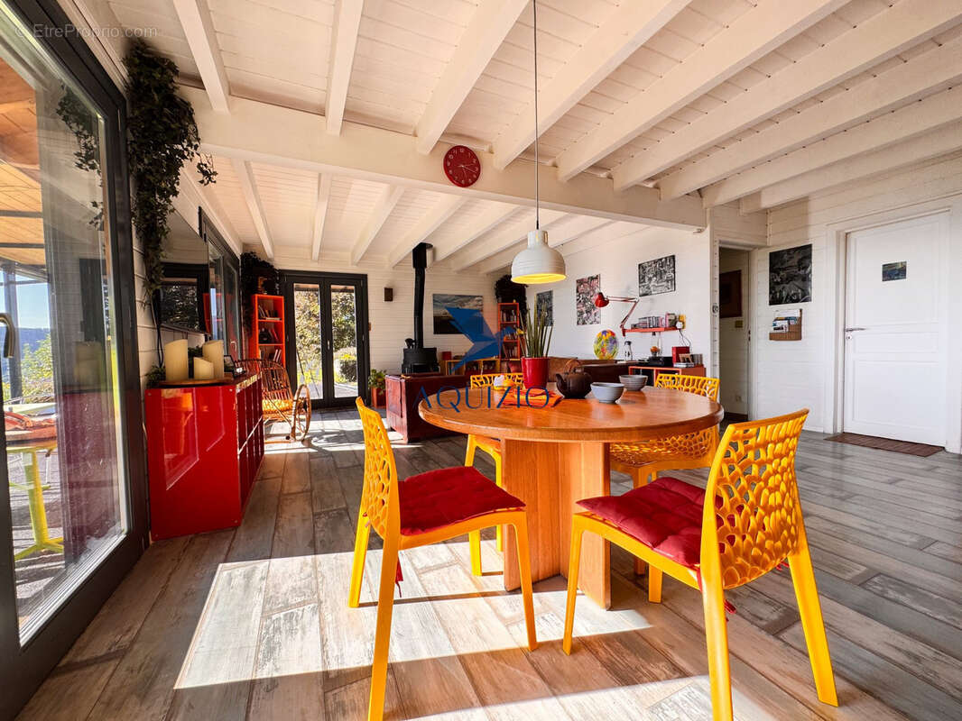 Maison à VIUZ-EN-SALLAZ