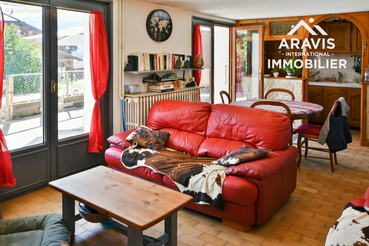 Apparemment avec jardin et terrasse donnant sur le Bargy - photo 3