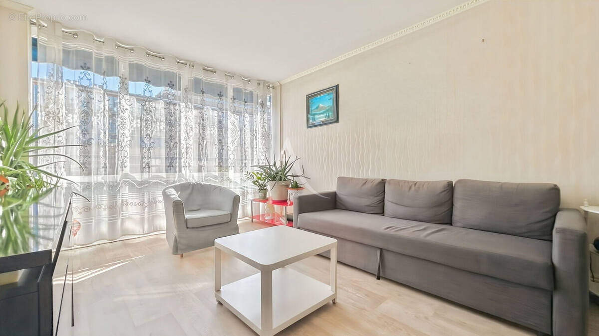 Appartement à BOULOGNE-BILLANCOURT