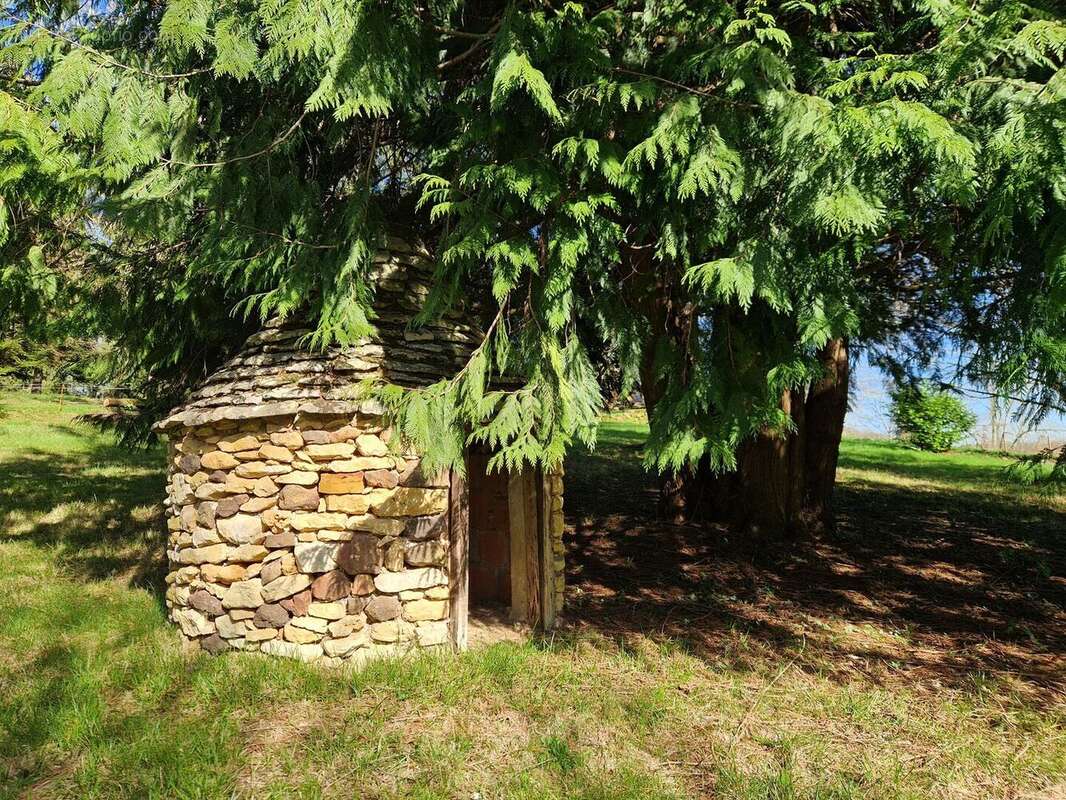 20260225114408 - Maison à LE BUGUE