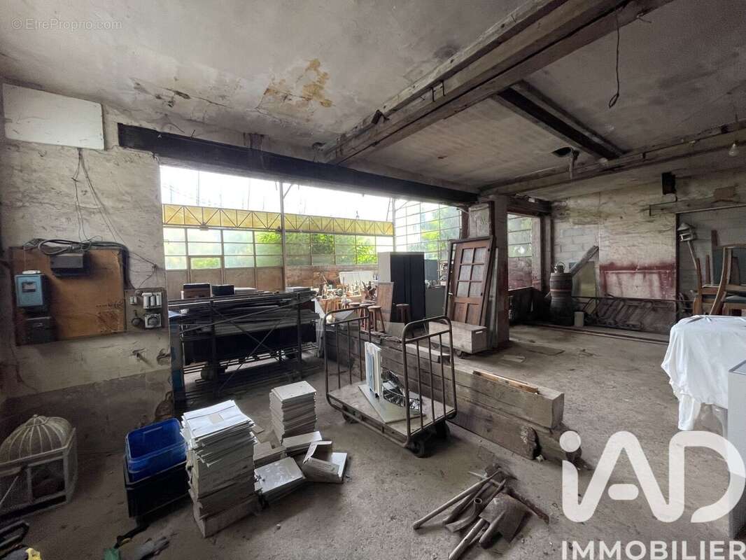 Photo 3 - Commerce à CHATEAU-THIERRY
