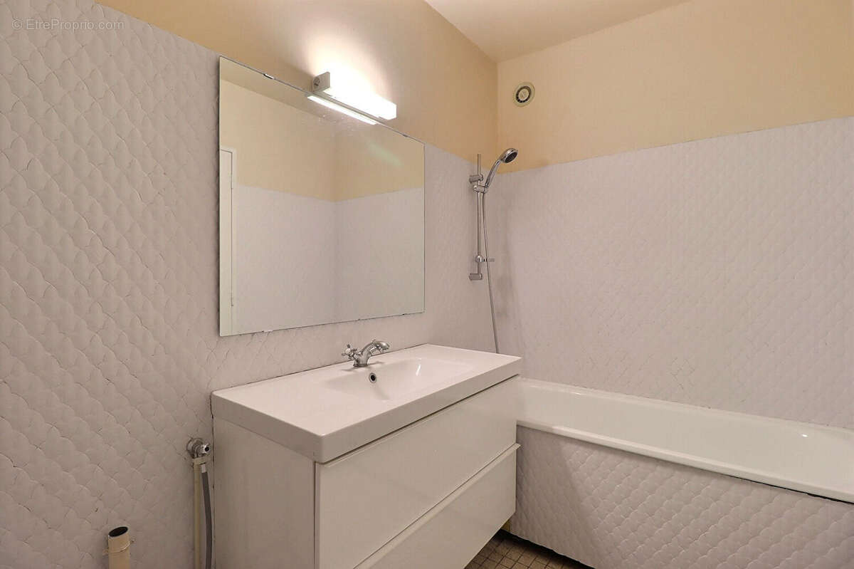 Appartement Colombes 3 pièce(s) 64 m2 - photo 6