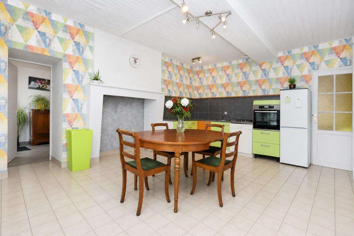 Grande maison de 5 pièces, 185 m², à Senonnes - photo 5