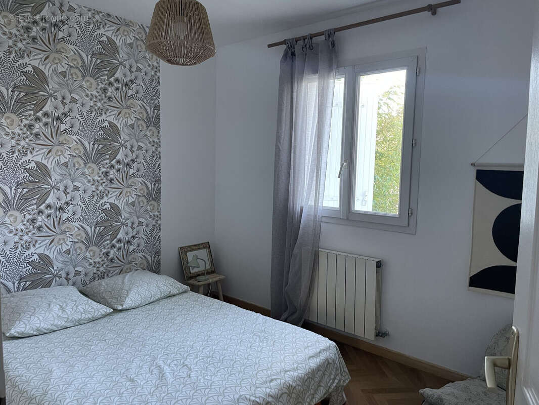 chambre 2 - Maison à PERIGNY