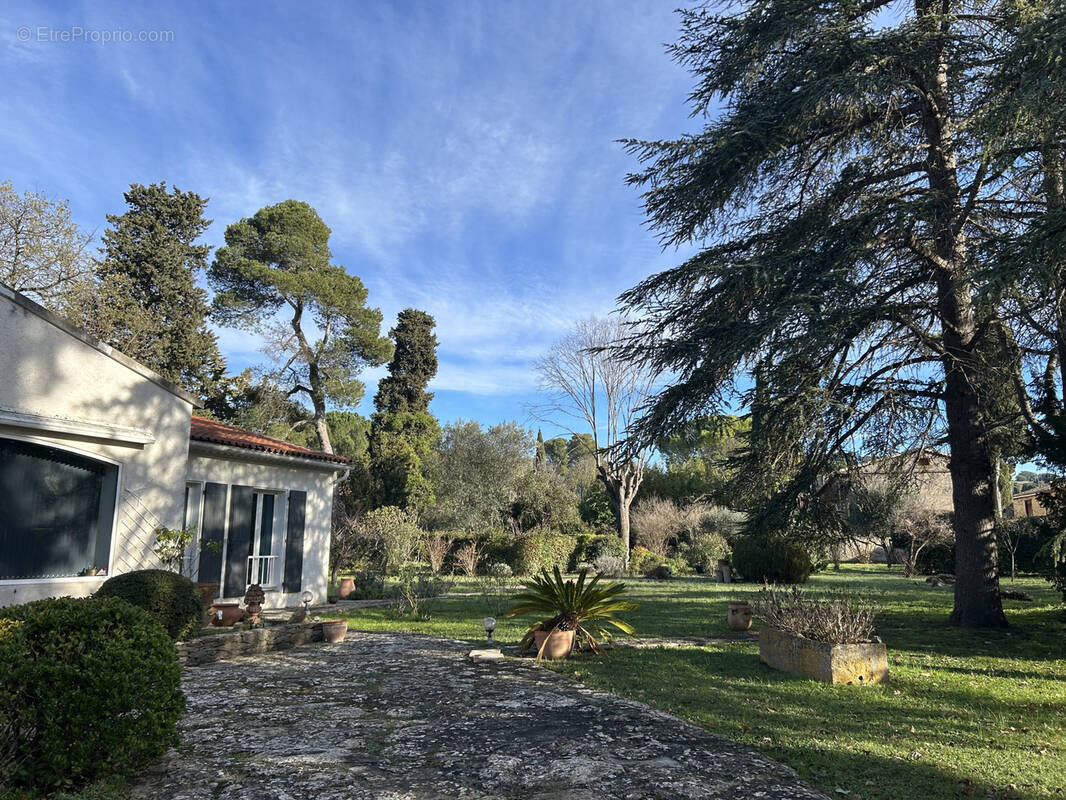 Maison à VERZEILLE