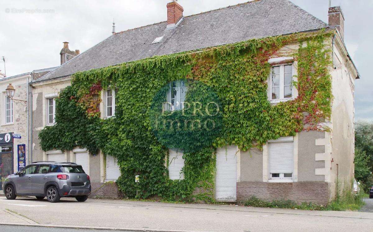 Maison à SAINT-FIACRE-SUR-MAINE